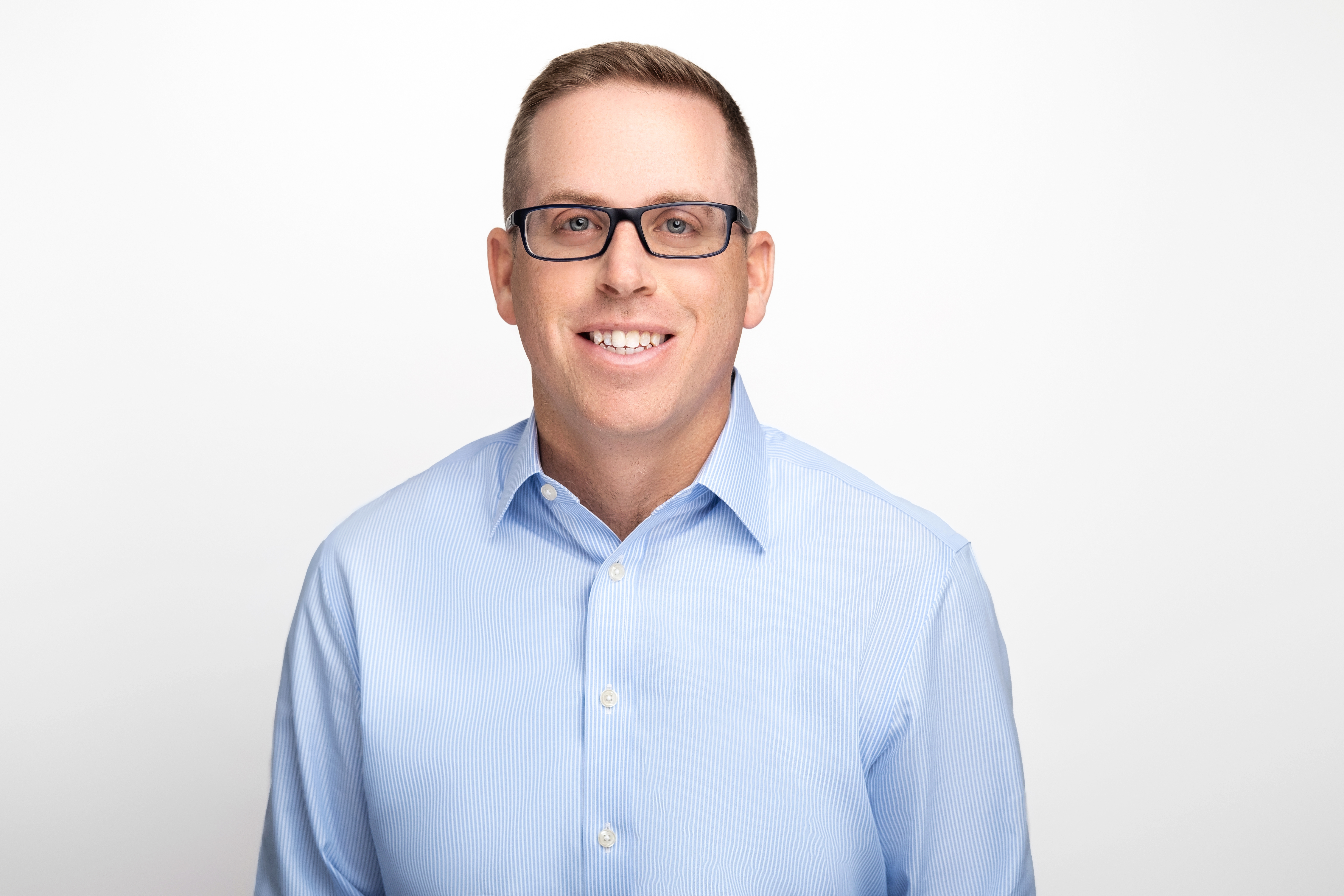 Crisp Dirk Herdes Headshot