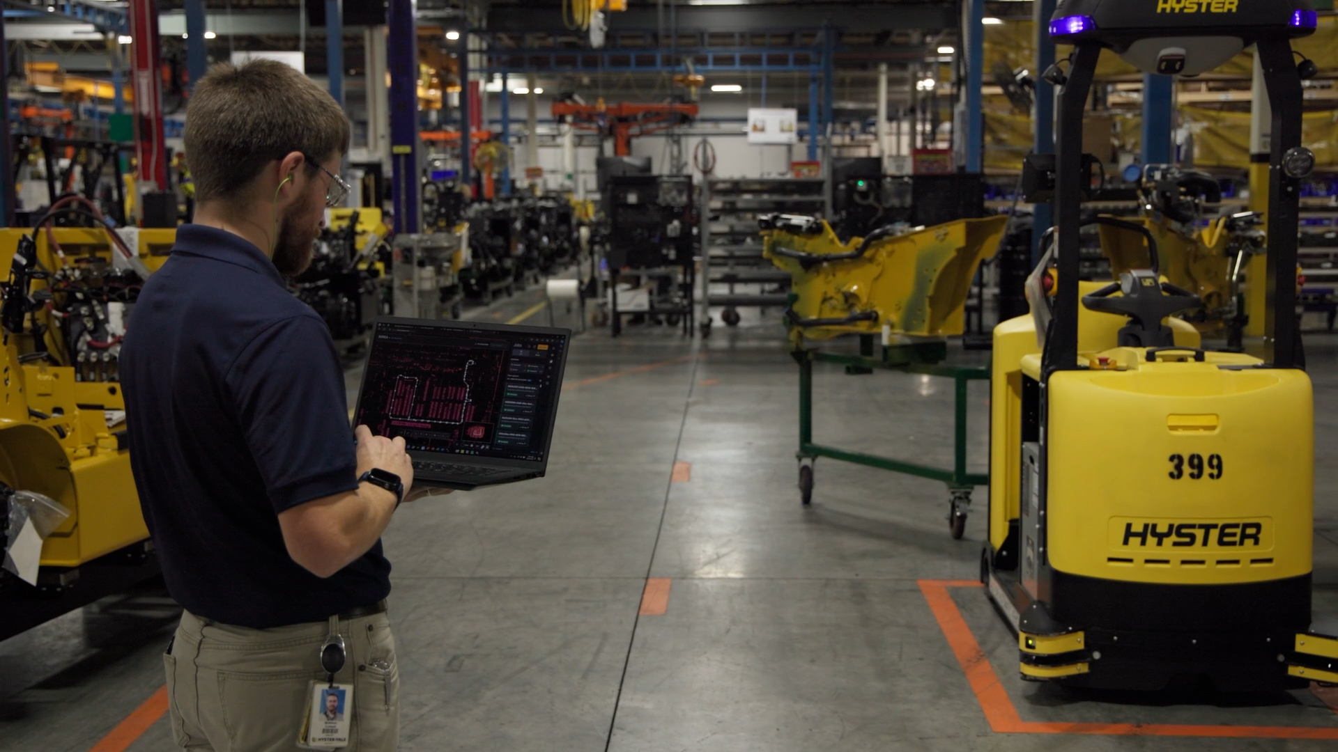 Hyster Automated Tow Tractor Video Grab