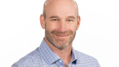 Peter Greif Headshot Picture 2